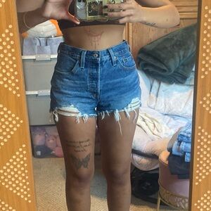 Levi’s 501 distressed shorts